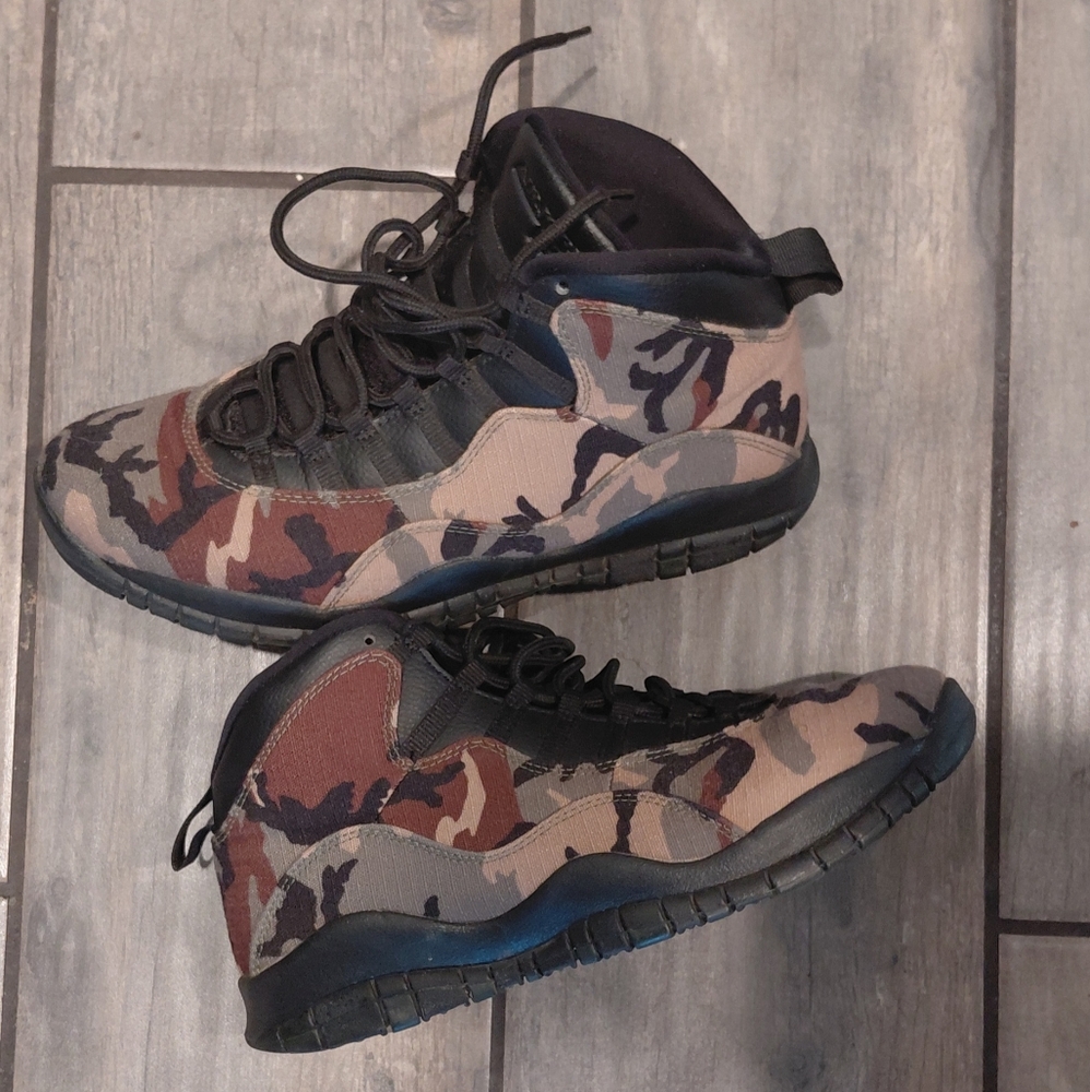 Air Jordan Retro 10 Camo